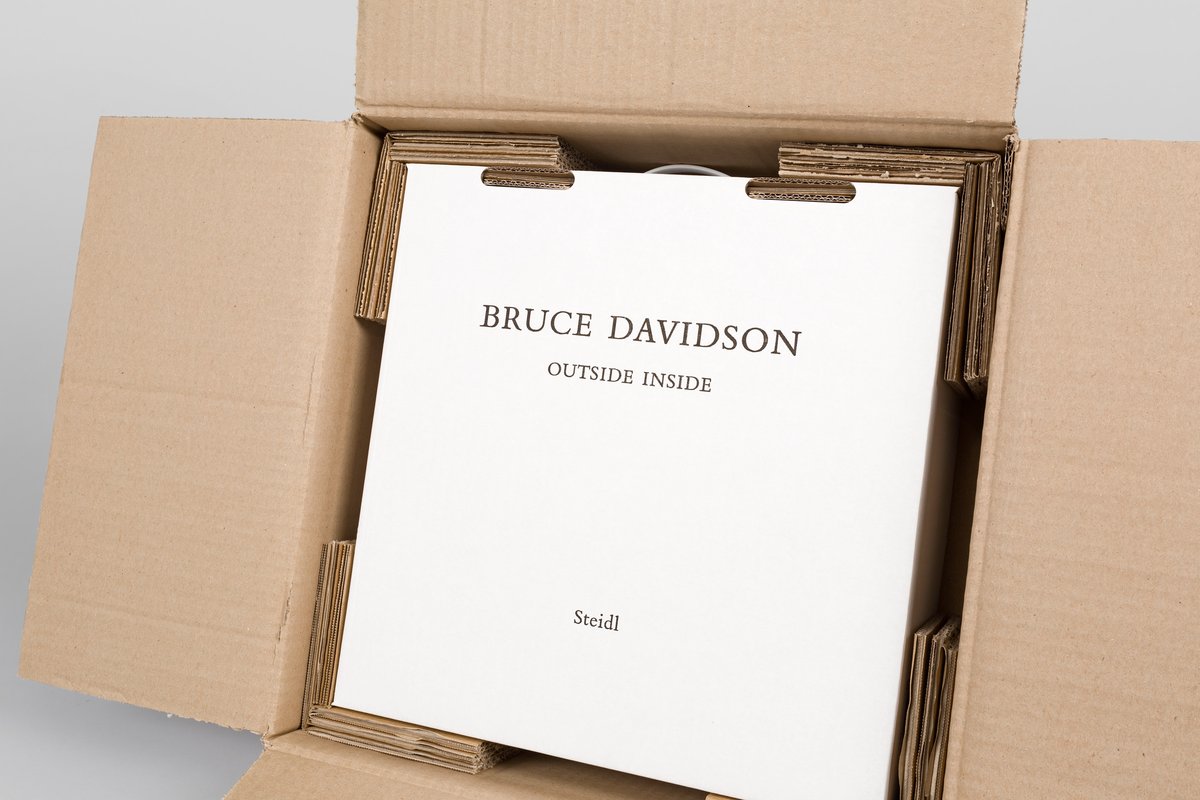 美品◾️絶版 Bruce Davidson: Outside Inside送料込み Outside Inside - Bruce Davidson - Steidl Verlag